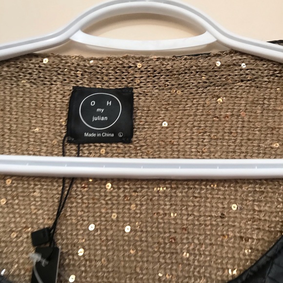 Oh my Julian size L brand new top with sequins - Picture 3 of 5